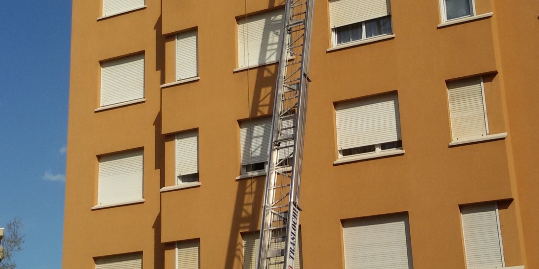 Noleggio Scala Elevatore, Noleggio Scala Traslochi